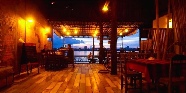 Villa Sala Vanna サワンナケート エクステリア 写真